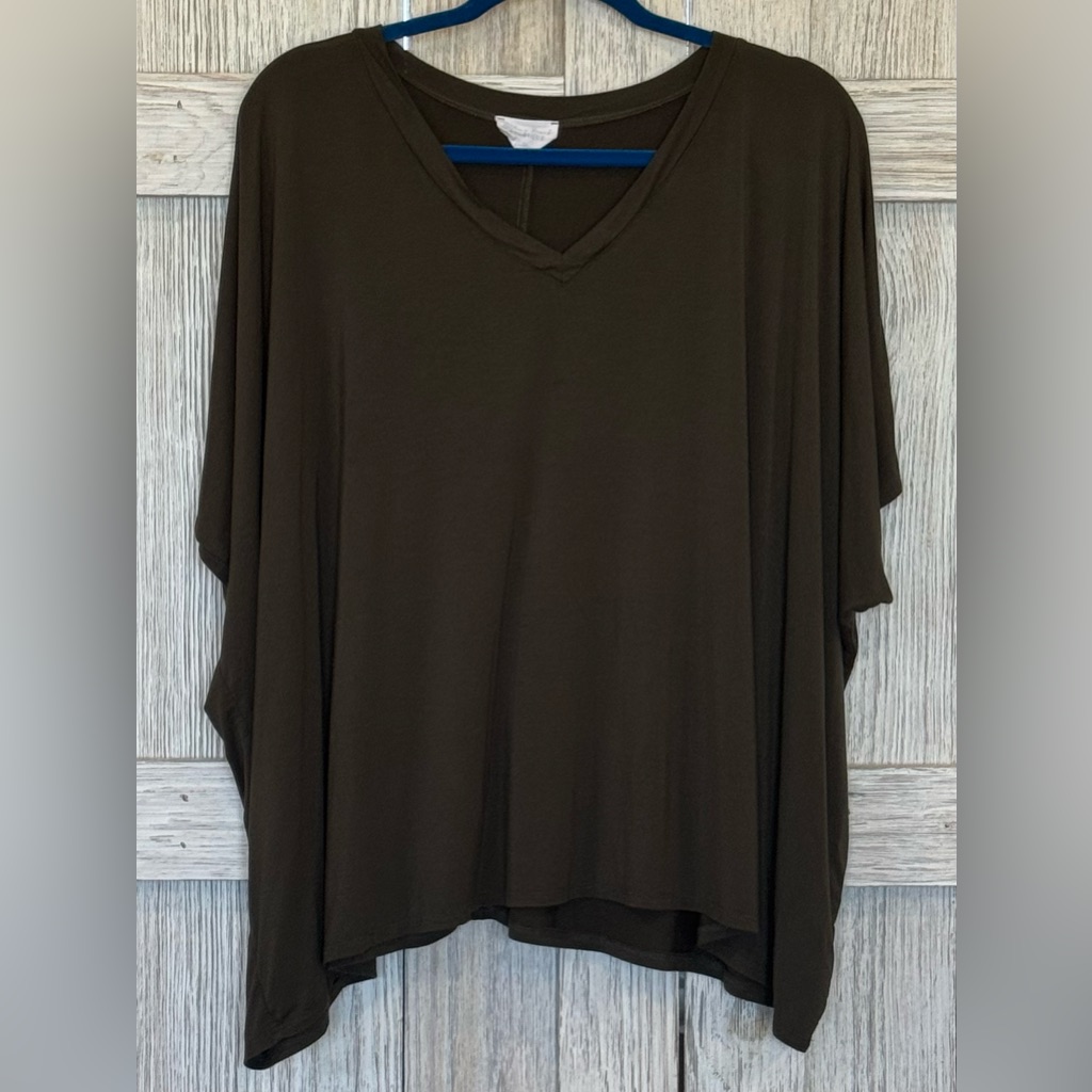 Rolling Ranch Boutique Oversized Boxy Cut Tee Sz 2xl Olive Green Color